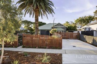 House Leased - WA - Palmyra - 6157 - Individual Character inside and out  (Image 2)