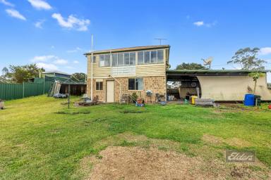 House For Sale - QLD - Gootchie - 4650 - GENEROUS LIVING WITH A PEACEFUL RURAL OUTLOOK  (Image 2)