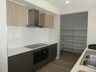 House For Lease - VIC - East Bairnsdale - 3875 - MODERN, ENERGY-EFFICIENT FAMILY HOME  (Image 2)