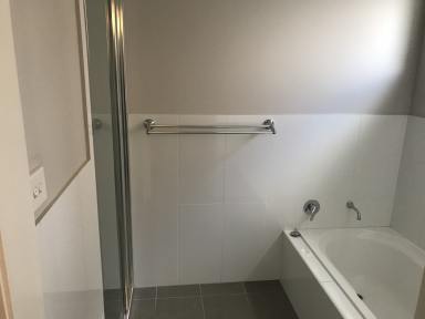 House For Lease - NSW - Tamworth - 2340 - LIFESTYLE AWAITS MODERN FOUR BEDROOM HOME  (Image 2)
