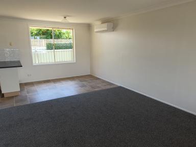 Duplex/Semi-detached For Lease - NSW - Kootingal - 2352 - TWO BEDROOM DUPLEX IN KOOTINGAL  (Image 2)