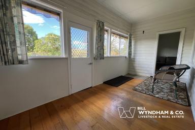 House For Lease - VIC - Iguana Creek - 3875 - COUNTRY LIVING AT ITS BEST (Image 2)