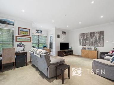 House For Sale - VIC - Flora Hill - 3550 - A Beautifully Presented Two-Storey Home Close to Bendigo CBD  (Image 2)