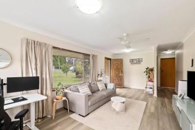House For Sale - NSW - Moss Vale - 2577 - Well-Presented Brick Home on 727m² Sunny Northerly Aspect  (Image 2)
