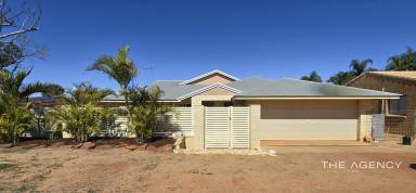 House For Sale - WA - Kalbarri - 6536 - Modern living in "Old Kalbarri"  (Image 2)