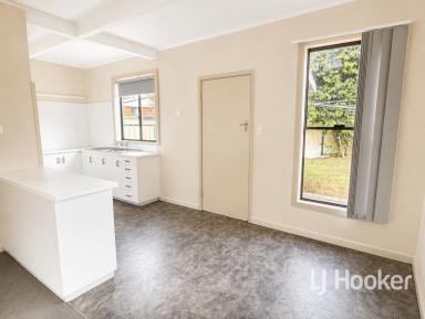 House For Sale - NSW - Inverell - 2360 - Solid Brick Home with Investment Appeal (Image 2)