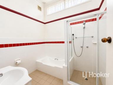 House Sold - NSW - Inverell - 2360 - SOLD BY LJ HOOKER INVERELL  (Image 2)