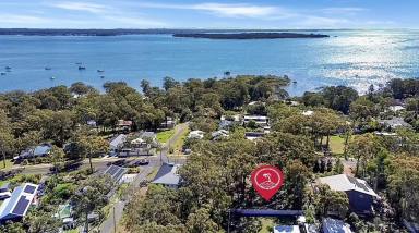 Residential Block For Sale - QLD - Macleay Island - 4184 - Northern End Buying – Big Frontage, Great Location  (Image 2)