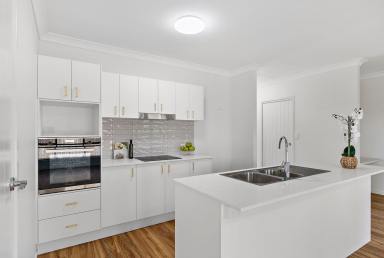 House For Lease - QLD - Southside - 4570 - Beautiful 3 bedroom 2 bathroom home in "Gympie Gardens Estate"  (Image 2)