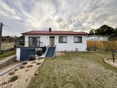 House For Lease - NSW - Cooma - 2630 - 25 Mulach Street, Cooma  (Image 2)