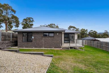 House Sold - TAS - Blackmans Bay - 7052 - Near-New, Energy-Efficient Home with Mountain Views  (Image 2)
