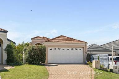 House For Sale - WA - Hillarys - 6025 - Catch the Coastal Breeze! (Image 2)