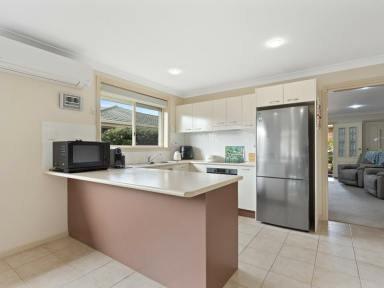 House For Sale - NSW - Old Bar - 2430 - NEAT AS A PIN AND READY TO MOVE IN  (Image 2)