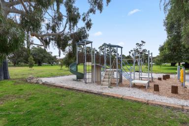 House For Sale - WA - Wilson - 6107 - Park-Front Executive Living in the Heart of Wilson (Image 2)