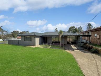 House For Sale - NSW - Young - 2594 - All the Work Is Done  (Image 2)