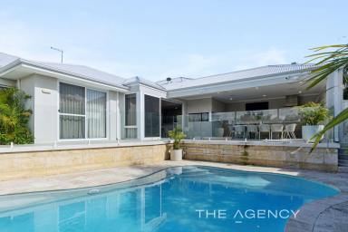 House For Sale - WA - Duncraig - 6023 - Understated Luxury and Undeniable Quality (Image 2)