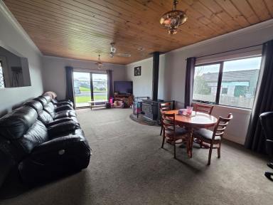 House For Lease - TAS - Somerset - 7322 - Spacious family home in Somerset  (Image 2)