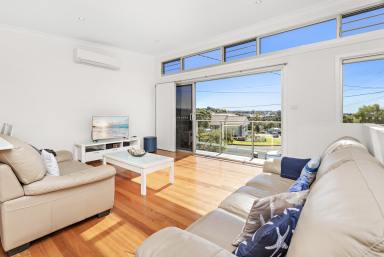 Duplex/Semi-detached For Sale - NSW - Kiama - 2533 - "LOCATION LOCATION" - Torrens Titled - Beachside Living at its BEST. (Image 2)