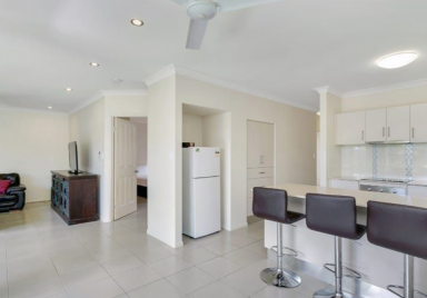 Unit Leased - QLD - White Rock - 4868 - Beautiful large and spacious 4 Bedroom Townhouse with Resort Pool and Tennis Court  (Image 2)