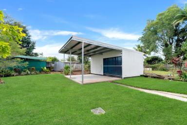 House For Sale - QLD - Manunda - 4870 - HIGH-600's...BIG SHED & SUPERB KITCHEN  (Image 2)