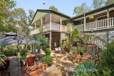 House For Sale - WA - Mundaring - 6073 - ENVIABLE 5 ACRE BUSHLOVER'S LOCATION & HEALTHY LIFESTYLE LIVING OPPORTUNITY (Image 2)