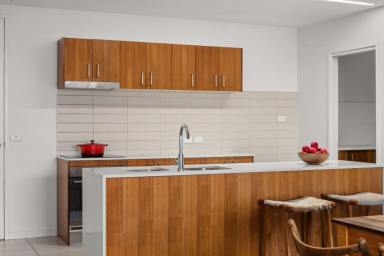 Unit For Sale - ACT - Braddon - 2612 - Spacious living in the heart of Braddon.  (Image 2)