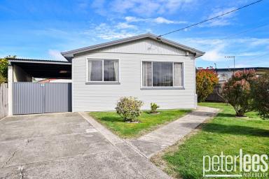 House For Sale - TAS - Waverley - 7250 - Comfort, Space & Convenient Living  (Image 2)