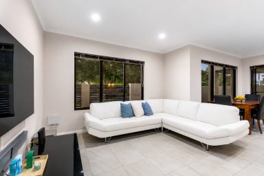 House For Sale - WA - Westminster - 6061 - Modern Family Living, Space, Style & Convenience!  (Image 2)