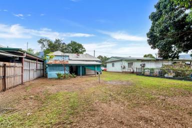 House For Sale - QLD - Edmonton - 4869 - DEMOLISH AND BUILD NEW.....PLEASE!! (Image 2)