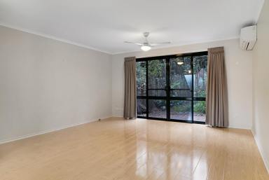Townhouse For Lease - QLD - East Toowoomba - 4350 - CHARMING TWO BEDROOM TOWNHOUSE (Image 2)