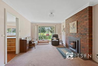 House For Sale - VIC - Sailors Gully - 3556 - Potential Every Which Way! (Image 2)