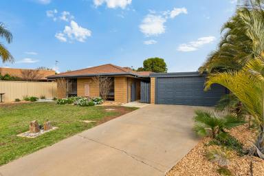 House For Sale - VIC - Mildura - 3500 - Spacious Home, Court Location  (Image 2)