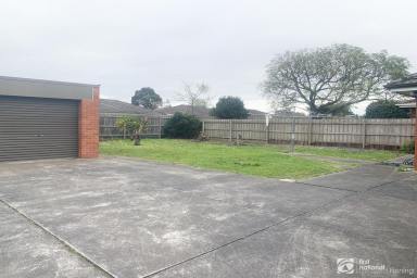 House For Lease - VIC - Cranbourne - 3977 - Prime Location with Double Garage  (Image 2)