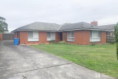 House Leased - VIC - Cranbourne - 3977 - Prime Location with Double Garage  (Image 2)