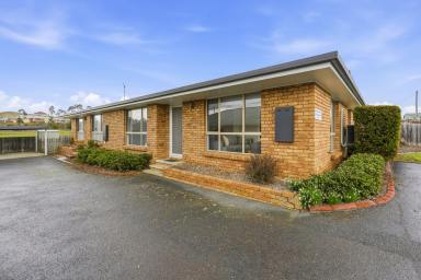 Unit For Sale - TAS - Prospect - 7250 - Freshly Updated, Comfortable & Convenient  (Image 2)