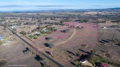 Residential Block For Sale - NSW - Inverell - 2360 - Highly Sought After Location - DA Subdivison Approval (Image 2)