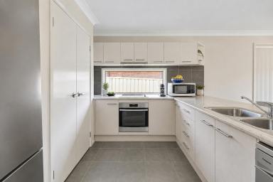 Unit For Sale - NSW - Mudgee - 2850 - LOW MAINTENANCE LIVING - INVESTMENT OPPORTUNITY  (Image 2)