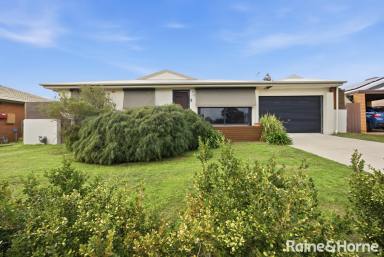 House For Lease - NSW - Forest Hill - 2651 - The Premium All-Rounder  (Image 2)