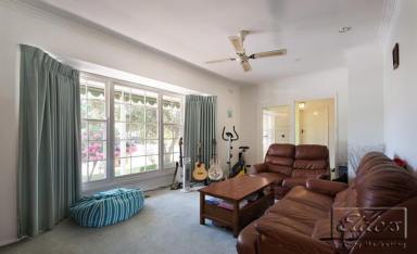 House For Lease - VIC - Strathdale - 3550 - Prestigious Mill Street Locale  (Image 2)