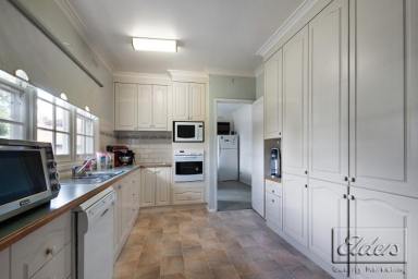 House For Lease - VIC - Strathdale - 3550 - Prestigious Mill Street Locale  (Image 2)