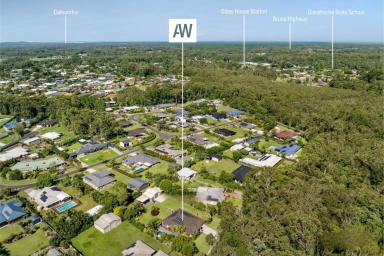 House For Sale - QLD - Glass House Mountains - 4518 - Family Luxury Meets Hinterland Lifestyle on Over 2,000m² (Image 2)