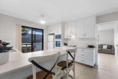 House For Sale - QLD - Rainbow Beach - 4581 - COASTAL INVESTMENT OPPORTUNITY  (Image 2)