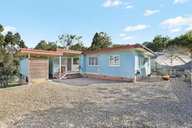 House For Sale - QLD - Burnside - 4560 - A Home Ready for Its Next Chapter  (Image 2)