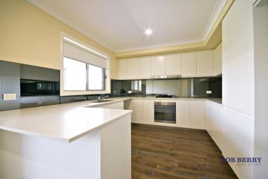 Duplex/Semi-detached For Lease - NSW - Dubbo - 2830 - Three Bedroom Home in quiet South Dubbo Street  (Image 2)