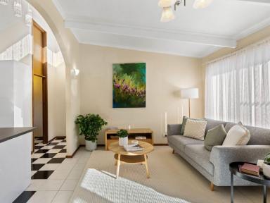 Unit For Sale - TAS - Ulverstone - 7315 - Easy Living in Central Ulverstone (Image 2)