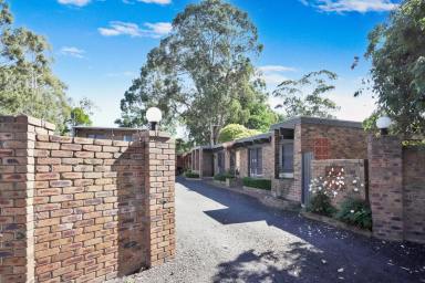 Block of Units For Sale - VIC - Foster - 3960 - FIVE TWO BEDROOM UNITS IN PRIME LOCATION  (Image 2)