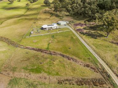 House For Sale - NSW - Tumut - 2720 - "Goobarragandra Piece of Paradise"  (Image 2)