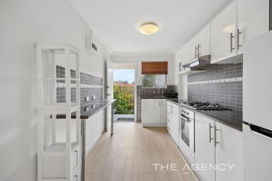 Unit For Sale - WA - Glendalough - 6016 - Herdsman Dreaming!  (Image 2)