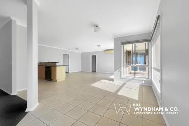 House For Lease - VIC - Eastwood - 3875 - MODERN FAMILY LIVING IN EASTWOOD  (Image 2)