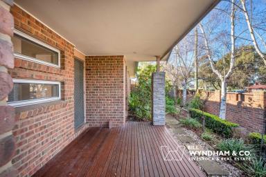 Unit For Lease - VIC - Bairnsdale - 3875 - COMFORTABLE & CONVENIENT LIVING IN BAIRNSDALE  (Image 2)